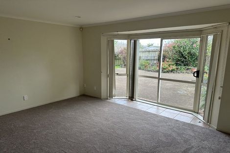 Photo of property in 6 Nakhle Place, Manurewa, Auckland, 2105