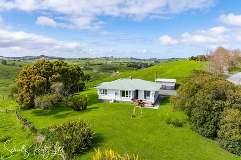 Photo of property in 69 Marohemo Road, Maungaturoto, 0583