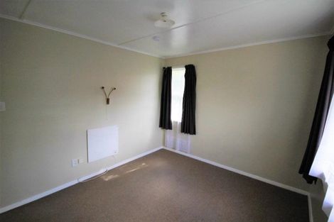 Photo of property in 5a Mangaroa Hill Road, Clouston Park, Upper Hutt, 5018