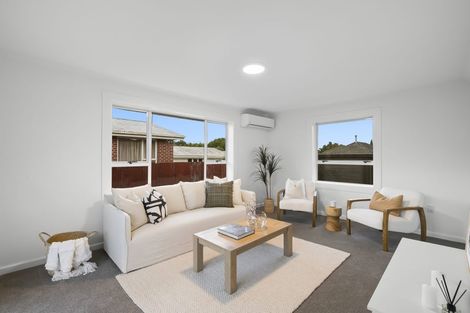 Photo of property in 27 Liverton Crescent, Bishopdale, Christchurch, 8053