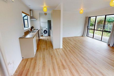 Photo of property in 4 Sandpiper Court, Paraparaumu Beach, Paraparaumu, 5032