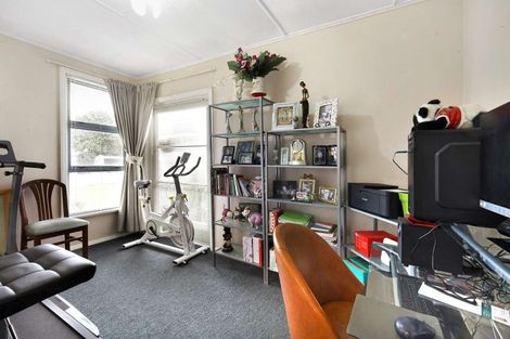 Photo of property in 20 Suffolk Street, Patea, 4520