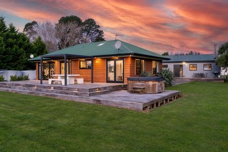 Photo of property in 65a Connollys Line, Carterton, 5713