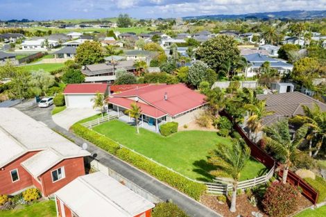 Photo of property in 10 Bootmaker Avenue, Waipu, 0510