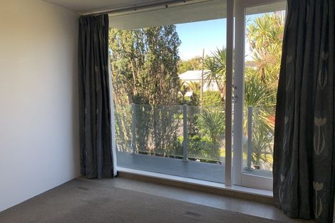 Photo of property in 9h Emmett Street, Herne Bay, Auckland, 1011