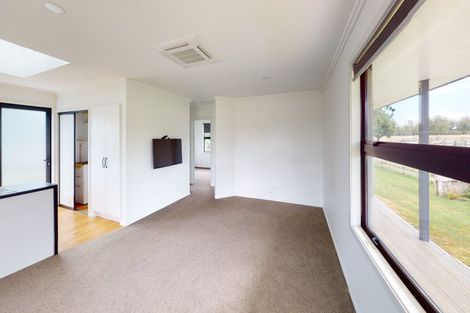 Photo of property in 42 Watt Livingstone Road, Westmere, Wanganui, 4574