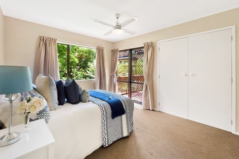 Photo of property in 8c Greenhill Crescent, Pakuranga, Auckland, 2010