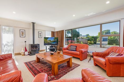 Photo of property in 43 Long Melford Road, Awapuni, Palmerston North, 4412