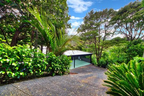 Photo of property in 5 Woontons Lane, Titirangi, Auckland, 0604