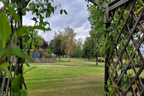 Photo of property in 10 Westmoreland Place, Cromwell, 9310