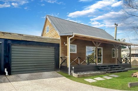Photo of property in 34 Hyde Avenue, Richmond Heights, Taupo, 3330
