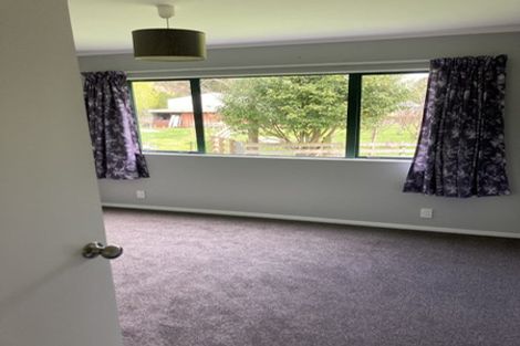 Photo of property in 960 Moonshine Road, Judgeford, Porirua, 5381