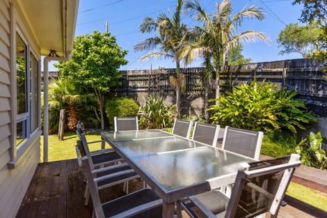 Photo of property in 7 Penrith Street, Westown, New Plymouth, 4310