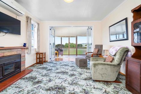 Photo of property in 43 Pah Road, Onerahi, Whangarei, 0110