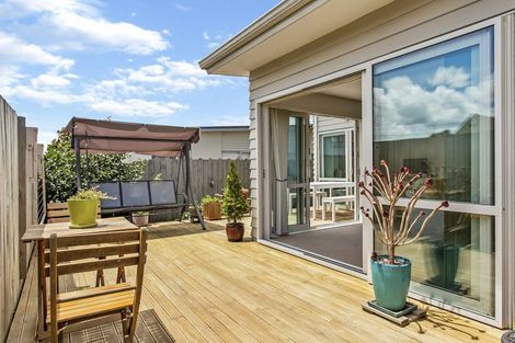 Photo of property in 235b Porchester Road, Takanini, 2112