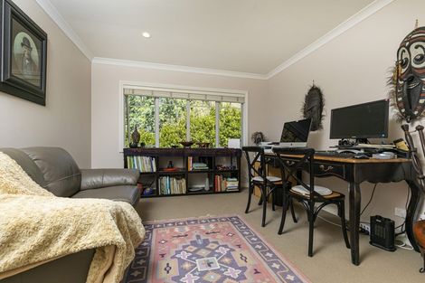Photo of property in 235b East Coast Road, Mairangi Bay, Auckland, 0630