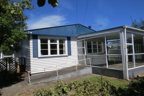 Photo of property in 81 Victoria Street, Carterton, 5713