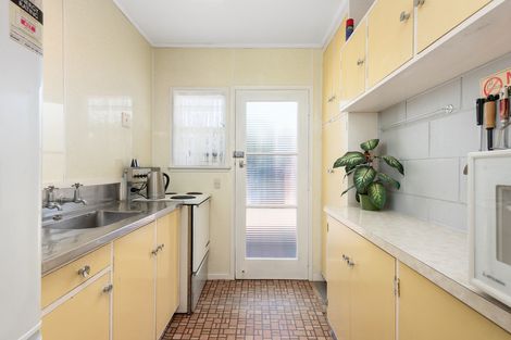 Photo of property in 40c Maunganui Road, Mount Maunganui, 3116