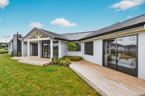 Photo of property in 6 Kamaka Street, Wharewaka, Taupo, 3330