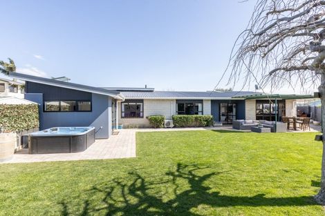 Photo of property in 1 Spriggs Crescent, Greenmeadows, Napier, 4112