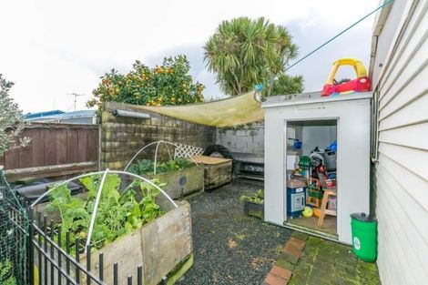 Photo of property in 44 Dalton Crescent, Dinsdale, Hamilton, 3204