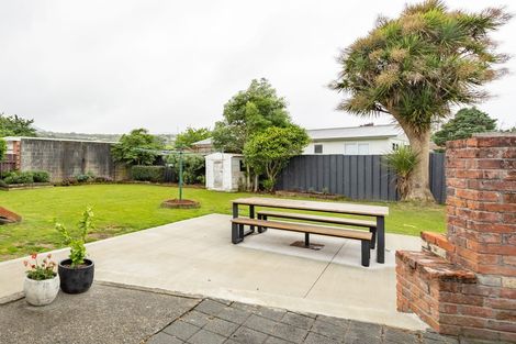 Photo of property in 6 Burns Grove, Trentham, Upper Hutt, 5018