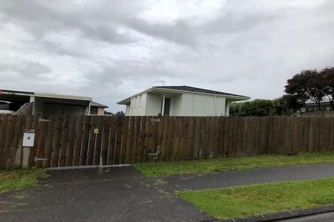 Photo of property in 6 Tawa Place, Waiuku, 2123