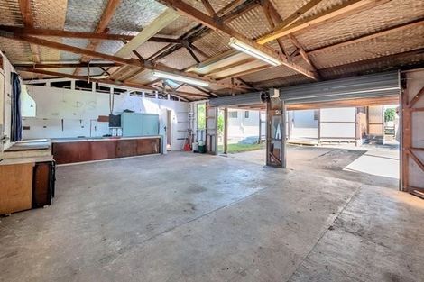 Photo of property in 30 Sutton Crescent, Papakura, 2110