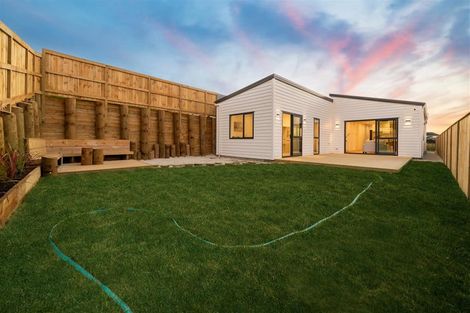 Photo of property in 39 Ta Moko Drive, Gulf Harbour, Whangaparaoa, 0930