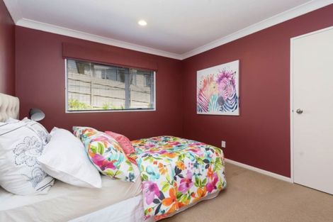 Photo of property in 14 Conacher Close, East Tamaki Heights, Auckland, 2016