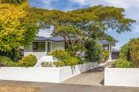 Photo of property in 64 Bickerton Street, Wainoni, Christchurch, 8061
