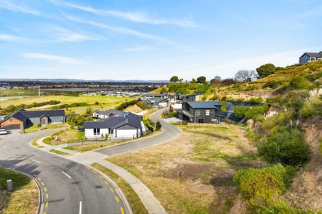 Photo of property in 95 Oak Road, Poraiti, Napier, 4112