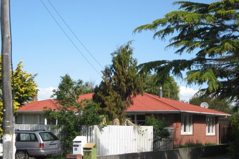 Photo of property in 1/100 Prestons Road, Redwood, Christchurch, 8051