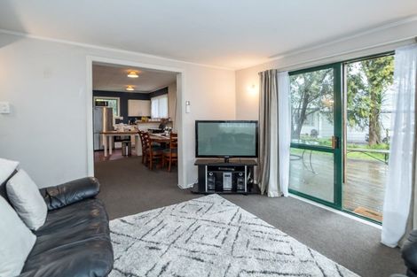 Photo of property in 51 Charles Street, Carterton, 5713