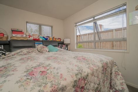 Photo of property in 281 Te Atatu Road, Te Atatu South, Auckland, 0610