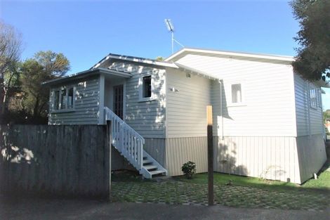 Photo of property in 2/52 Richmond Avenue, Northcote Point, Auckland, 0627