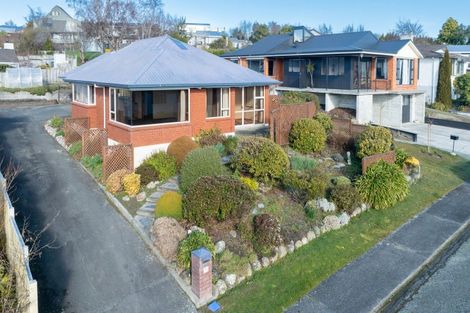 Photo of property in 24 Aotea Crescent, Gore, 9710