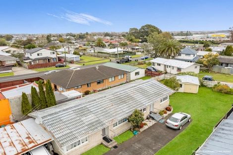 Photo of property in 1/126 Porchester Road, Papakura, 2110