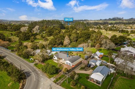 Photo of property in 40 Waikoukou Valley Road, Waimauku, 0812