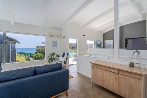 Photo of property in 56 Paku Drive, Tairua, 3508