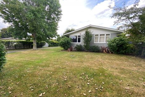 Photo of property in 65 Churchill Avenue, Hokowhitu, Palmerston North, 4410