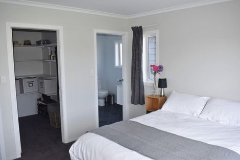 Photo of property in 8 Hartley Avenue, Carterton, 5713