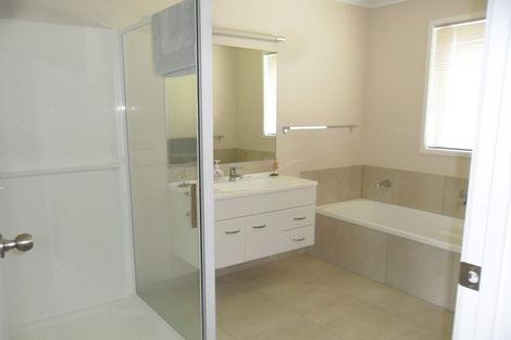 Photo of property in 10 Sundale Drive, Te Aroha, 3320