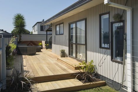 Photo of property in 209a Dickson Road, Papamoa Beach, Papamoa, 3118