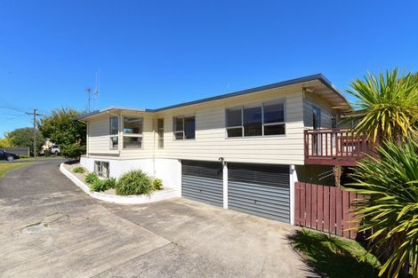 Photo of property in 13 Paulette Place, Queenwood, Hamilton, 3210