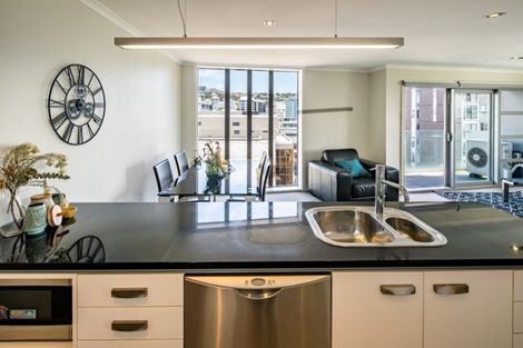 Photo of property in Bellagio Apartments, 10b/39 Taranaki Street, Te Aro, Wellington, 6011