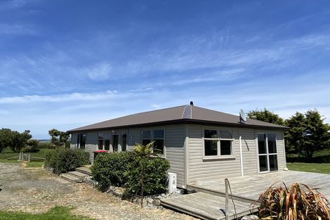 Photo of property in 38 Redpath Road, Orepuki, Riverton, 9881