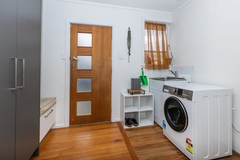 Photo of property in 53 Yvonne Street, Melville, Hamilton, 3206