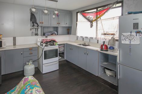 Photo of property in 2/13 Rollerson Street, Papakura, 2110