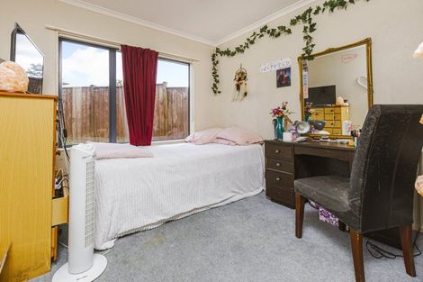 Photo of property in 323 Mahia Road, Weymouth, Auckland, 2103